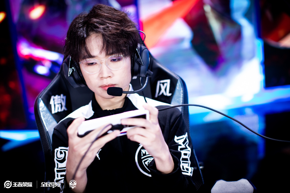 们在场上的 们在场上的