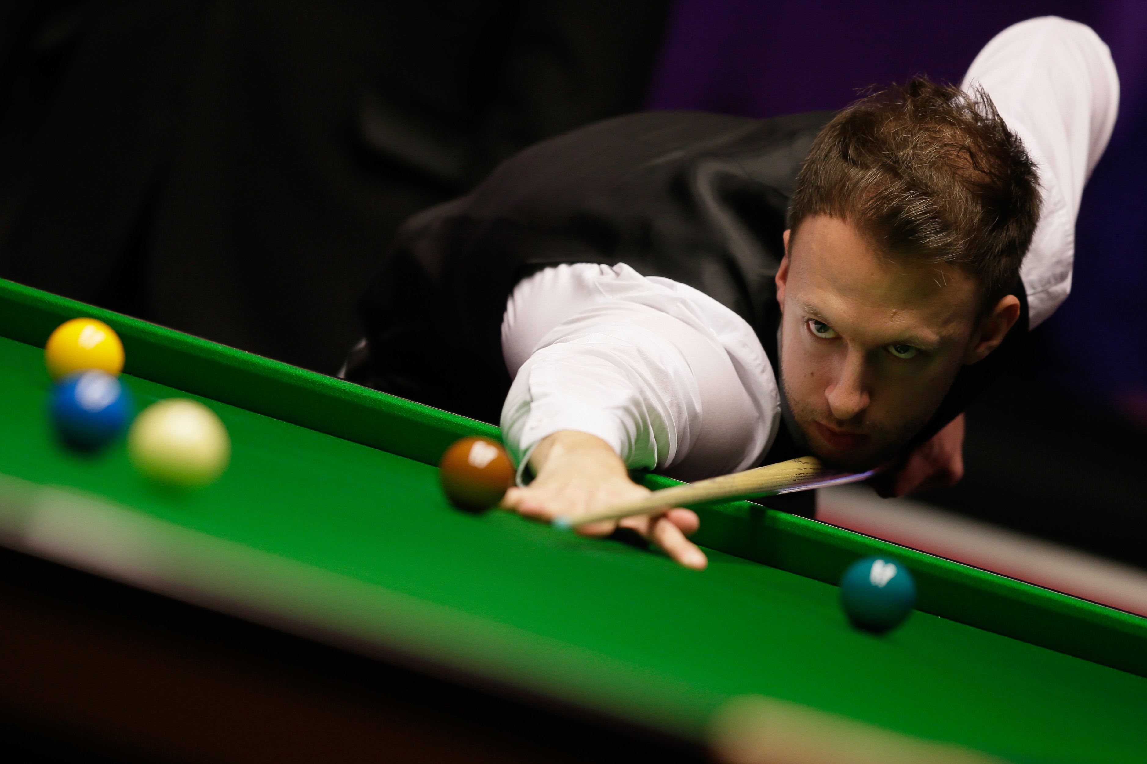 到中后场协 到中后场协