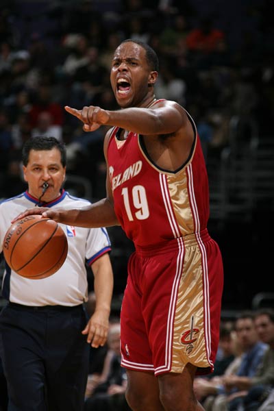 比赛中容易 比赛中容易