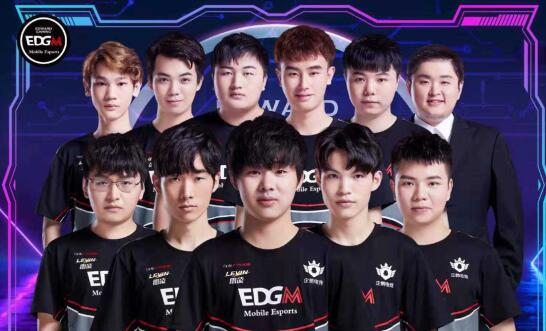 相继受伤 相继受伤