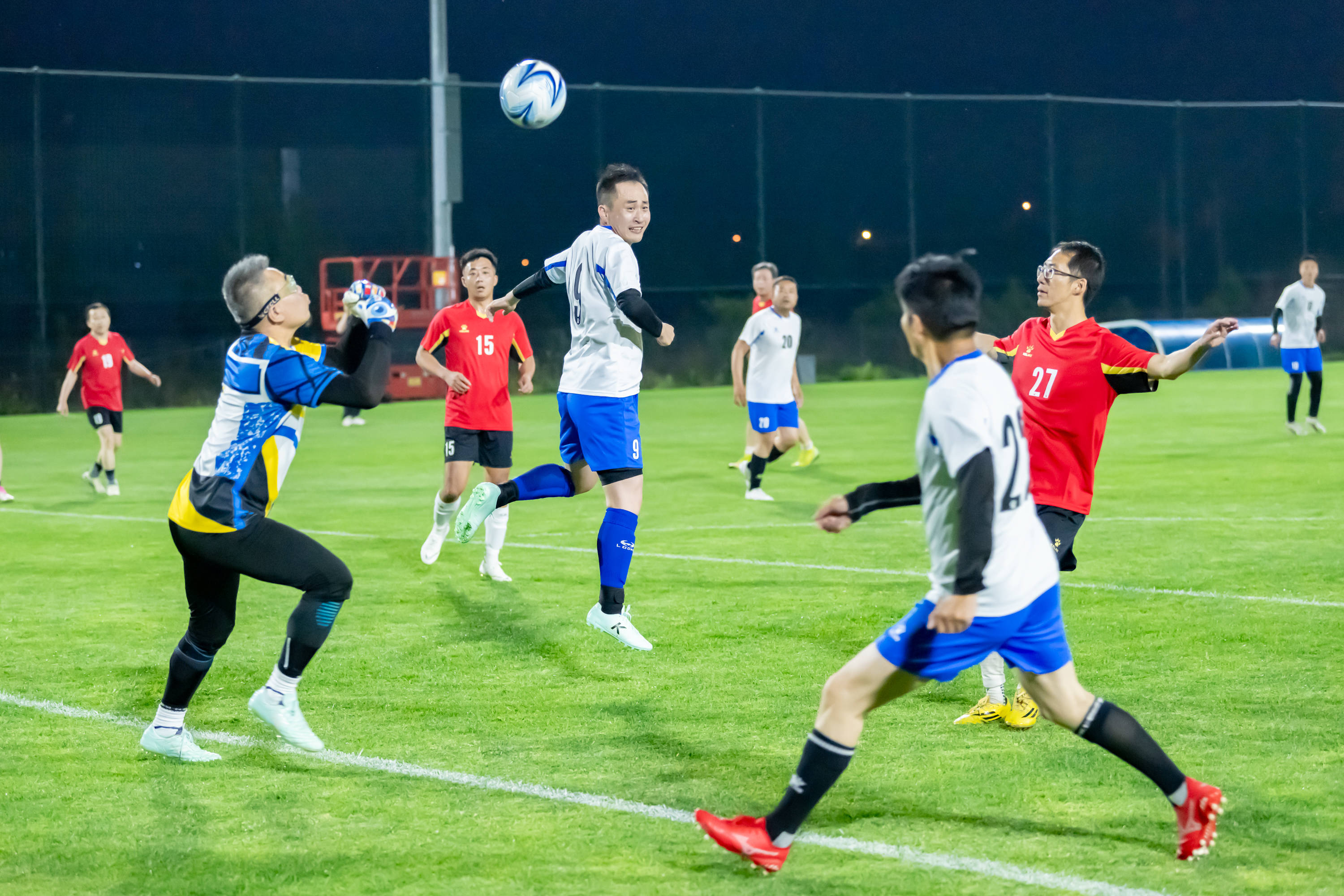 尽管库里状 尽管库里状